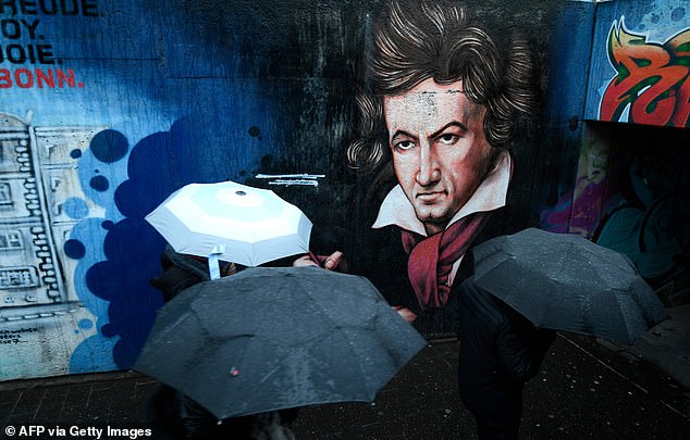 Artificial intelligence will be used to complete Beethoven's unfinished Tenth Symphony 5